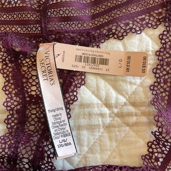 NWT Victoria Secret set of 3 thongs - Sz L - Picture 10 of 10